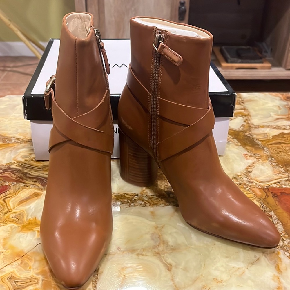 NINE WEST NWCAVANAGH DKNATUR LE SIZE 8 BOOT